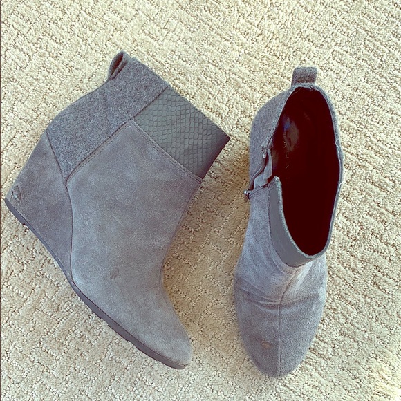 Tahari Shoes - Tahari wedge boots